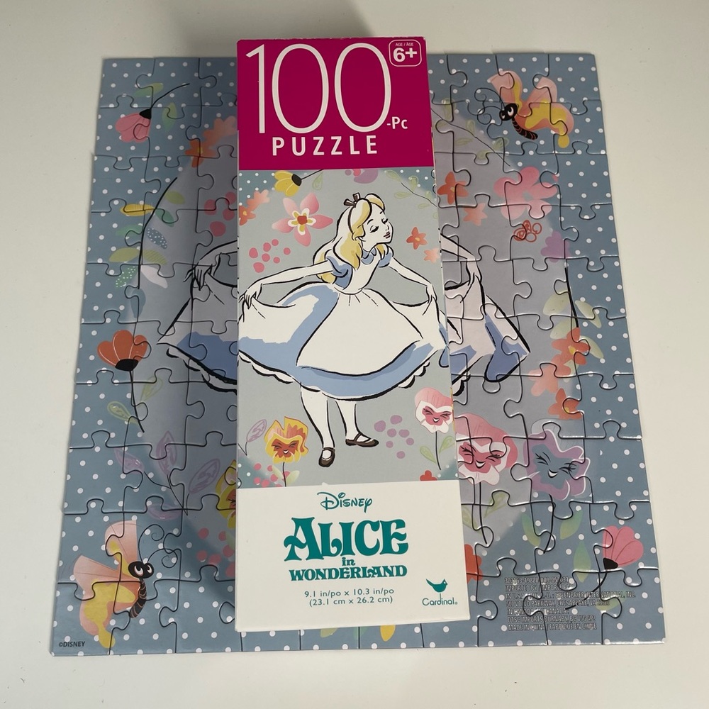 Disney’s Alice and Wonderland 100pc. Puzzle
